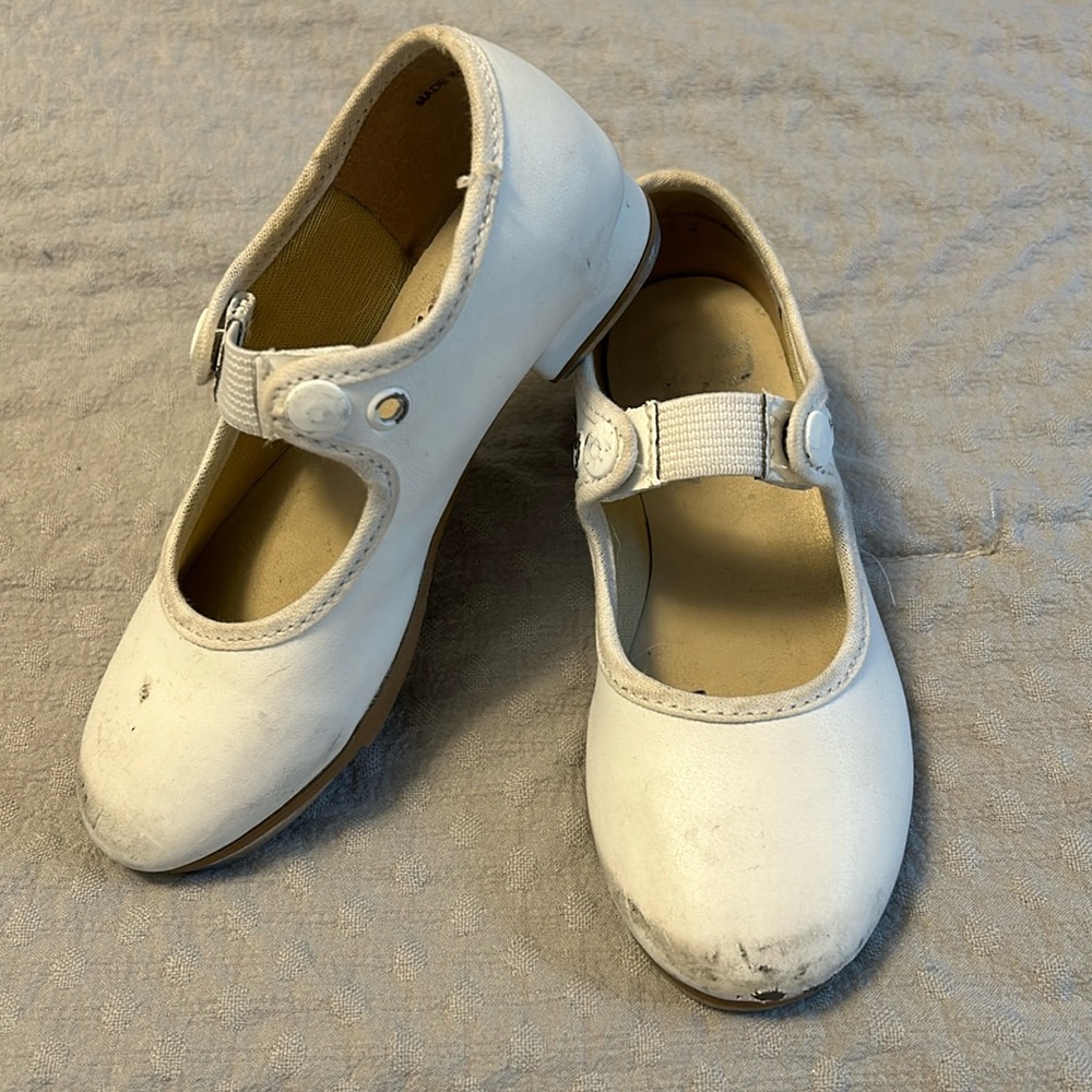 Kids White Tap Shoes